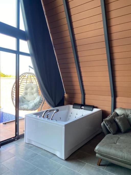Triangle Life Suit Hotel Картепе Екстериор снимка